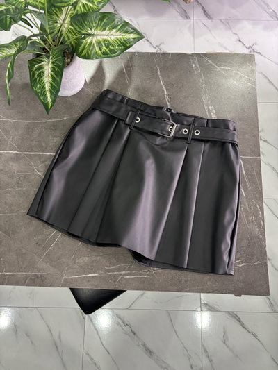 Short pollera
