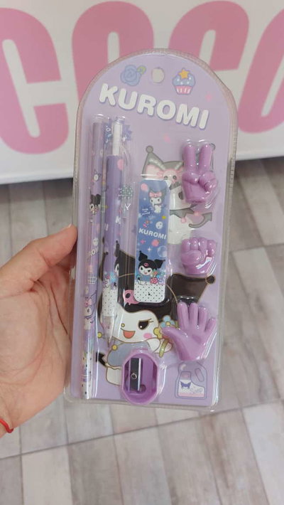 SET ESCOLAR KUROMI (GOMAS DE BORRAR, LAPIZ, PORTAMINAS Y LAPIZ DE MINA,SACAPUNTAS)