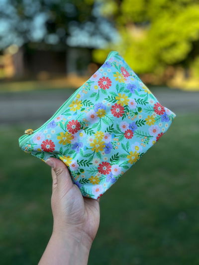 NECESER PORTACOSMETICOS FLORES