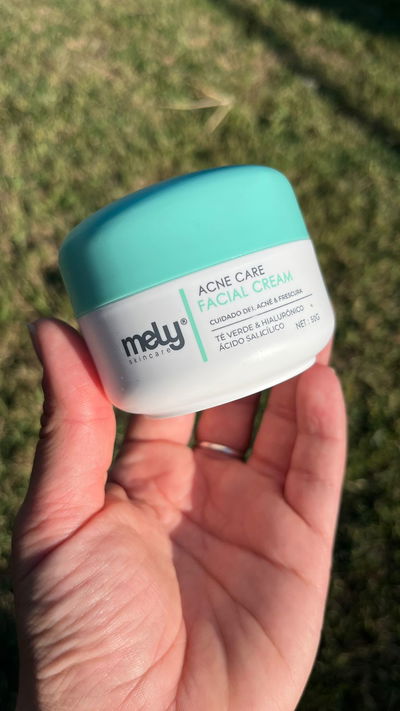 CREMA FACIAL MELY ACNE CARE CON TE VERDE, HIALURONICO Y SALICILICO
