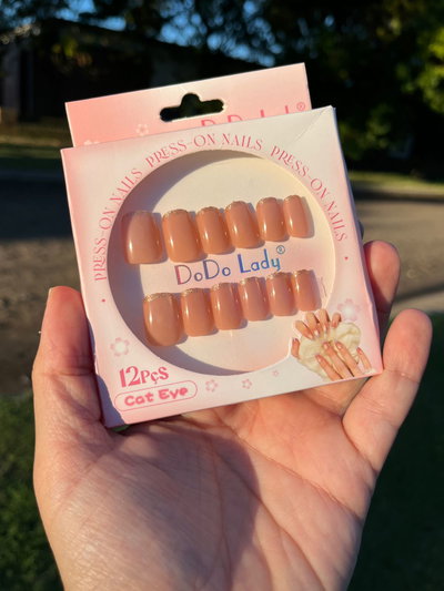 UÑAS POSTIZAS CUADRADAS CORTAS