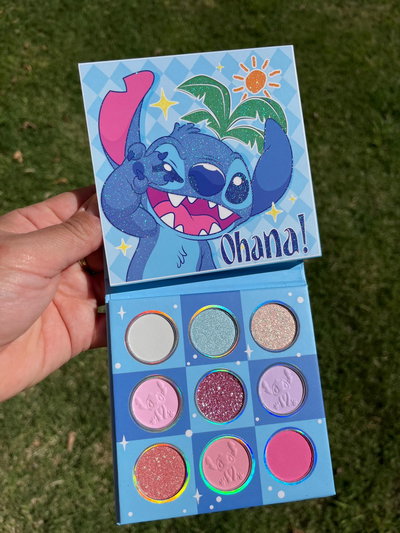 PALETA DE SOMBRAS 9 TONOS CON ESPEJO STITCH OHANA 