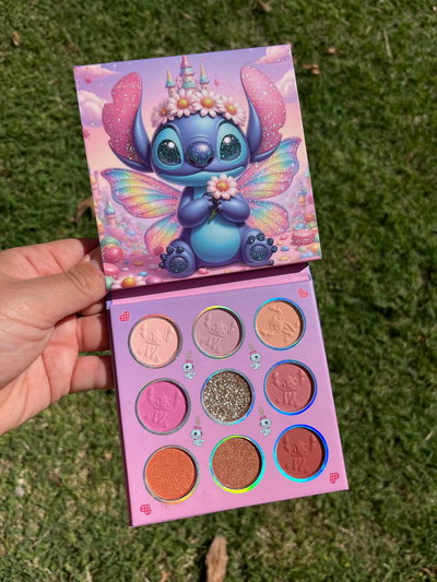 PALETA DE SOMBRAS 9 TONOS CON ESPEJO STITCH MARIPOSA