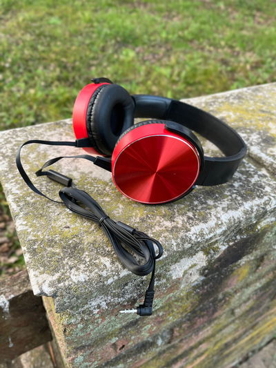 AURICULAR EXTRA BASS