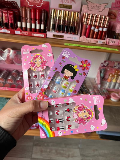 UÑAS PRESS  NIÑA
