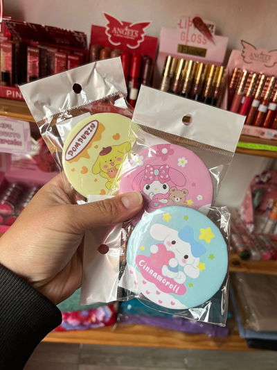 ESPEJO DOBLE SANRIO
