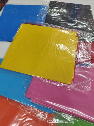 Mantel Amarillo Plastico 120x180