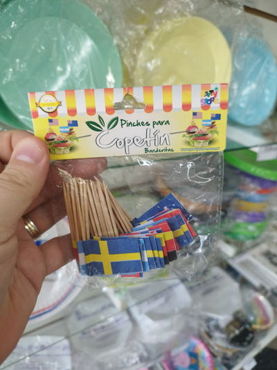 Pinchos Banderitas x50u