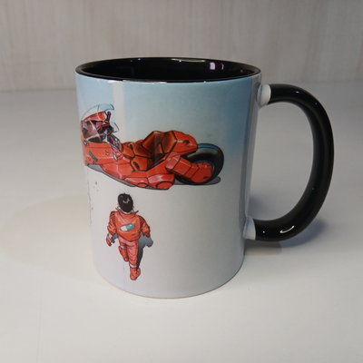 Akira - Taza