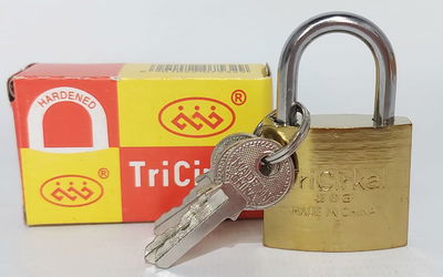 CANDADO CON LLAVE 32MM