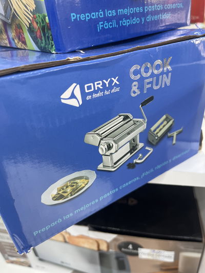 Fábrica máquina de pasta con Raviolera