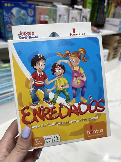 Juego de cartas Enredado