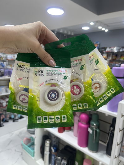 Botón citronella antimosquito