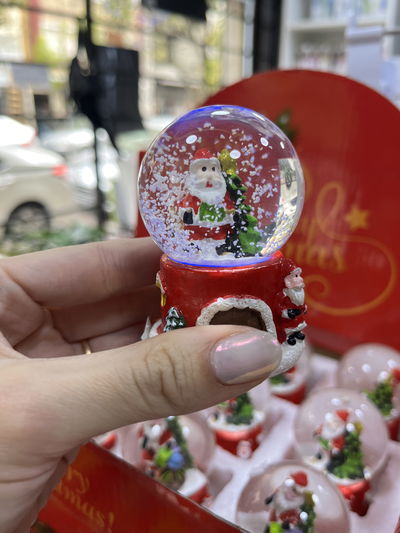 Esfera con luz de nieve papá Noel 
