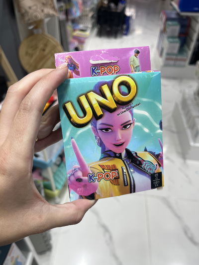 Cartas Uno Guerrera KPOP