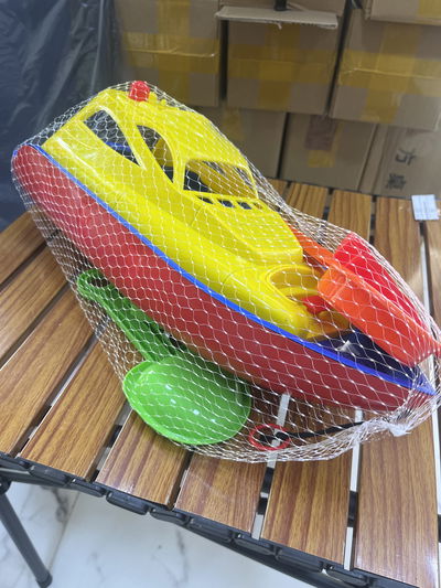 Lancha playera con accesorios