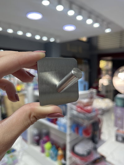 Pack x 4 Gancho percha metálica 069