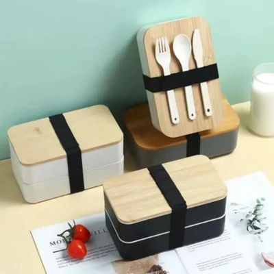 LUNCHERA DOBLE PISO PLASTICO/ TAPA MADERA