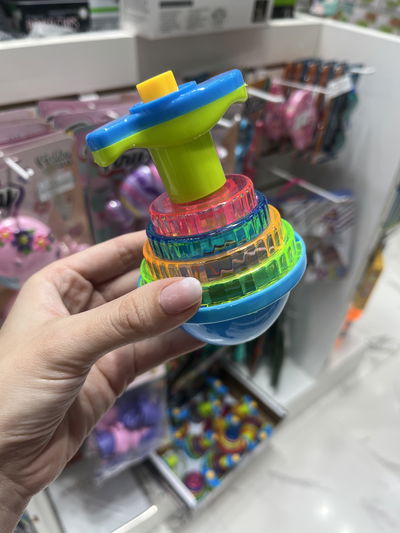 Trompo con luz y sonido