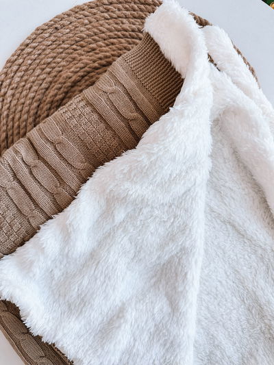 Manta corderito beige