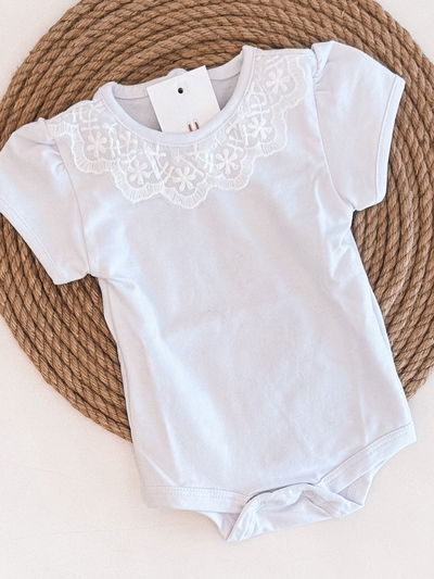 Body M/C con puntilla