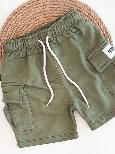 Short Cargo Futere