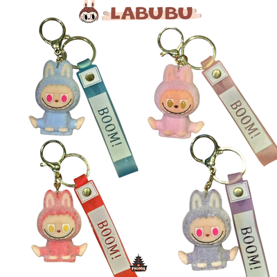 LABUBU. Llaveros con textura afelpada.
