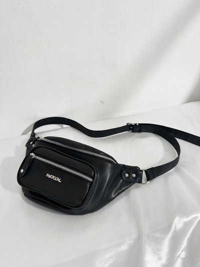 Riñonera olí negro (se envía a partir del 24/4) 