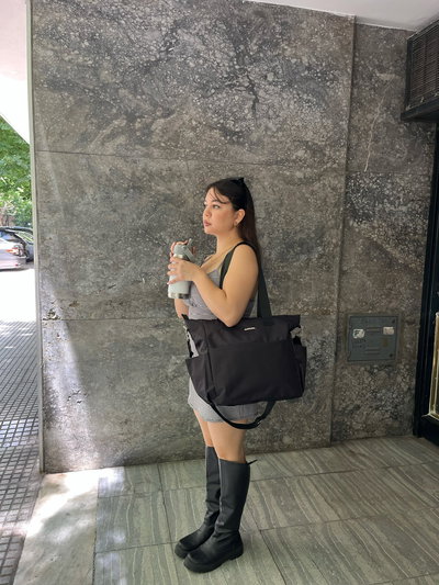 Bolso Fran negro impermeable (se envía a partir del 24/4)