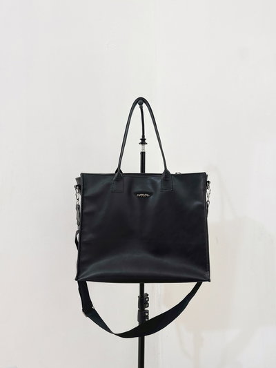 Bolso Roma negro (se envía a partir del 30/4)