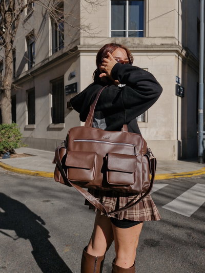 Bolso Cleo chocolate (se envía a partir del 18/9)