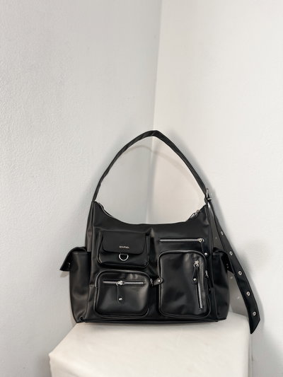 Bolso Velvet negro (se envía a partir del 16/9)