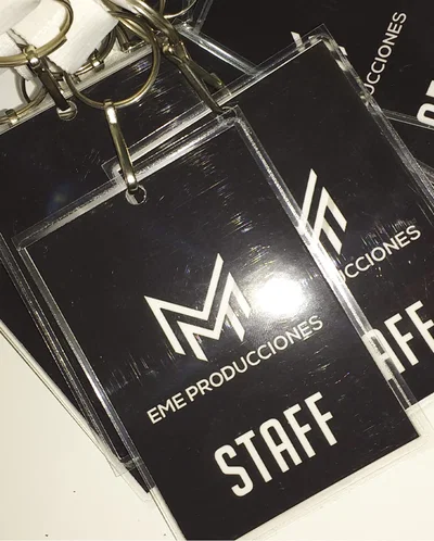 Credenciales plastificadas x15u