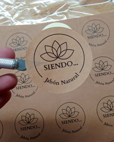 Etiquetas en papel kraft Autoadhesivas de 5cm Redondas