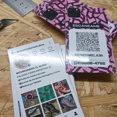 Tarjetas estilo Instagram personalizadas para emprendedores