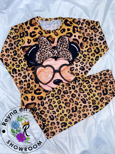 PIJAMA INVIERNO MINNIE MARRON