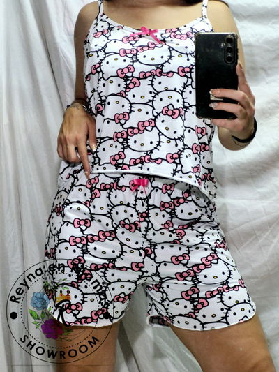 PIJAMA TIRITAS KITTY FONDO BLANCO