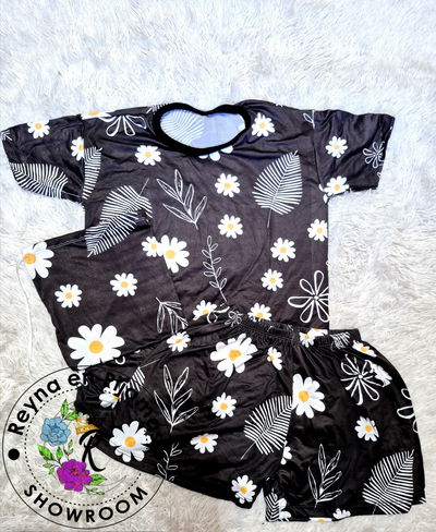 PIJAMA CON BOLSITA FLORES 