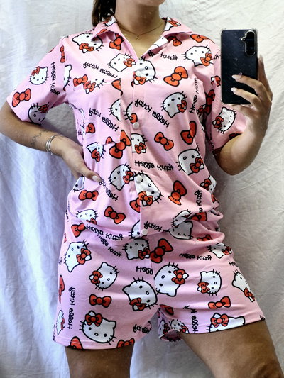 PIJAMA CAMISERO KITTY MOÑO 