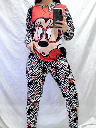 PIJAMA INVIERNO MINNIE ZEBRA