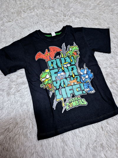 REMERA ANIMADA ULTRA ZOMBIES