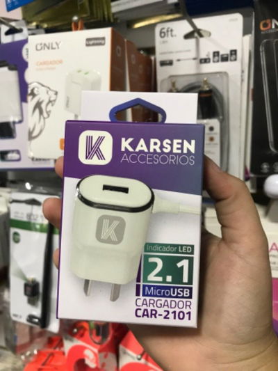 Cargador 2.1A v8 Karsen
