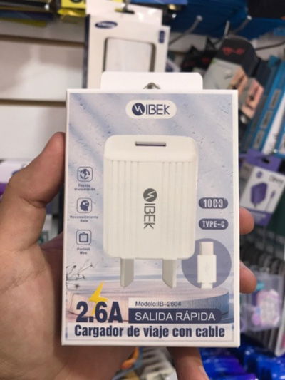 Cargador IBEK 2.6A tipo C cable separado