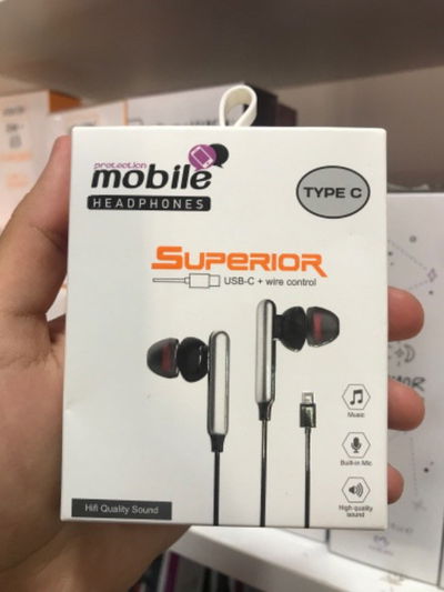 Auriculares con cable TIPO C