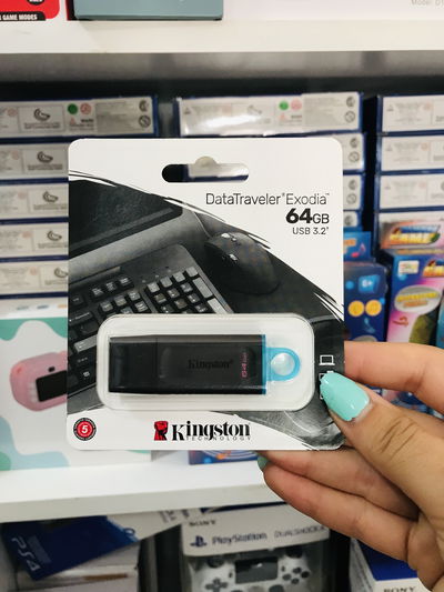 Pen Drive kingston 64gb 