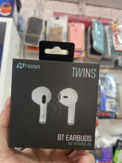 Auricular Ng Twins49 