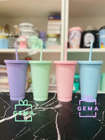 Vaso con sorbete pastel-Vibra de Paz
