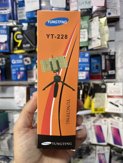 Trípode de celular yT-228