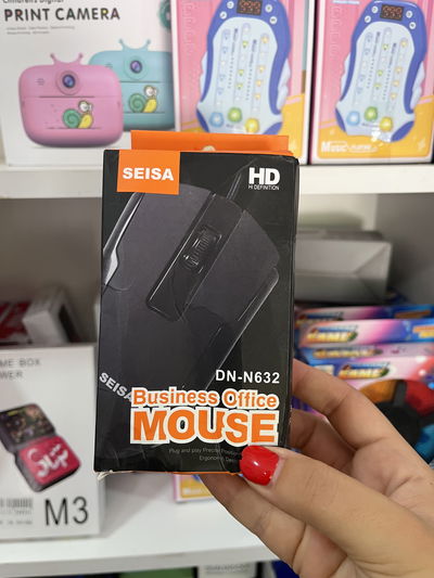 Mouse Seisa con cable 632