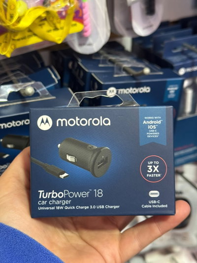 Cargador tipo C 12v Motorola Turbo Power 18W para auto